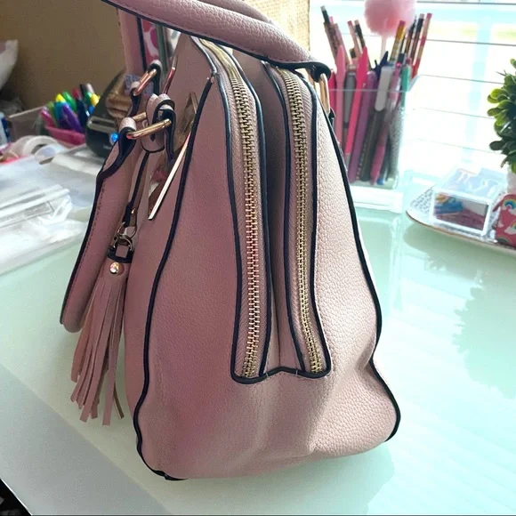 Marc New York | Andrew Marc Blush Pink Union Satchel - Picture 6 of 7